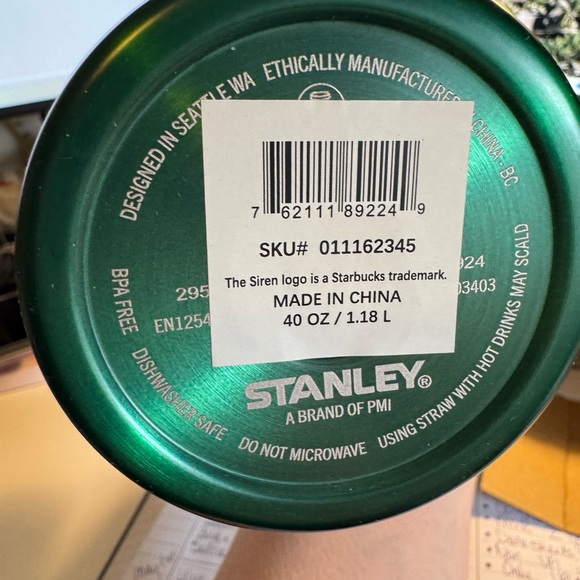 Super RARE limited edition Starbucks partner only Stanley - brand new - Picture 5 of 7